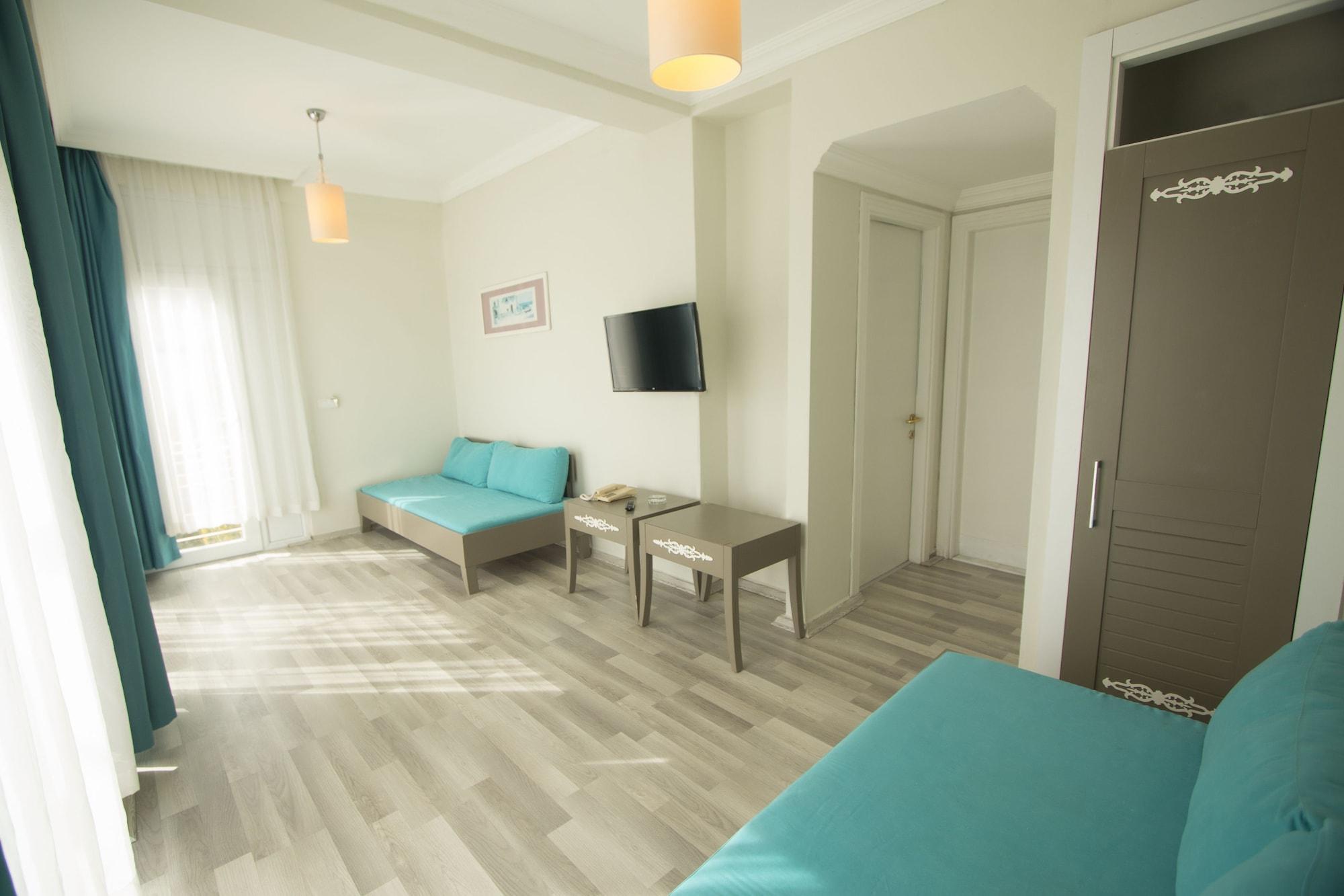 Sky Vela Hotel & Suites غومْبيت المظهر الخارجي الصورة