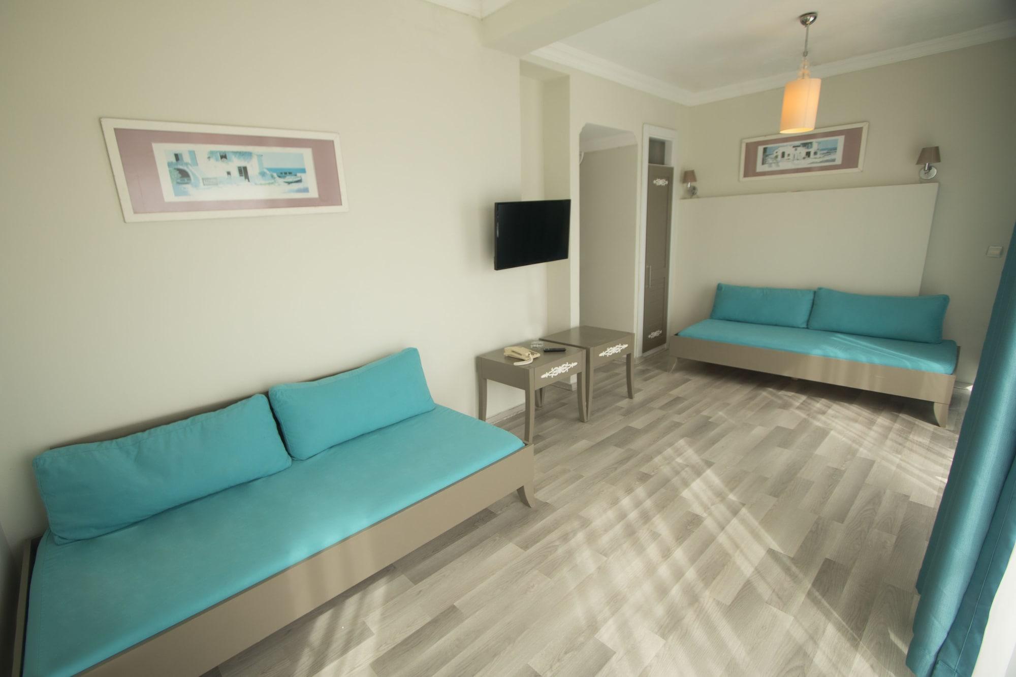 Sky Vela Hotel & Suites غومْبيت المظهر الخارجي الصورة
