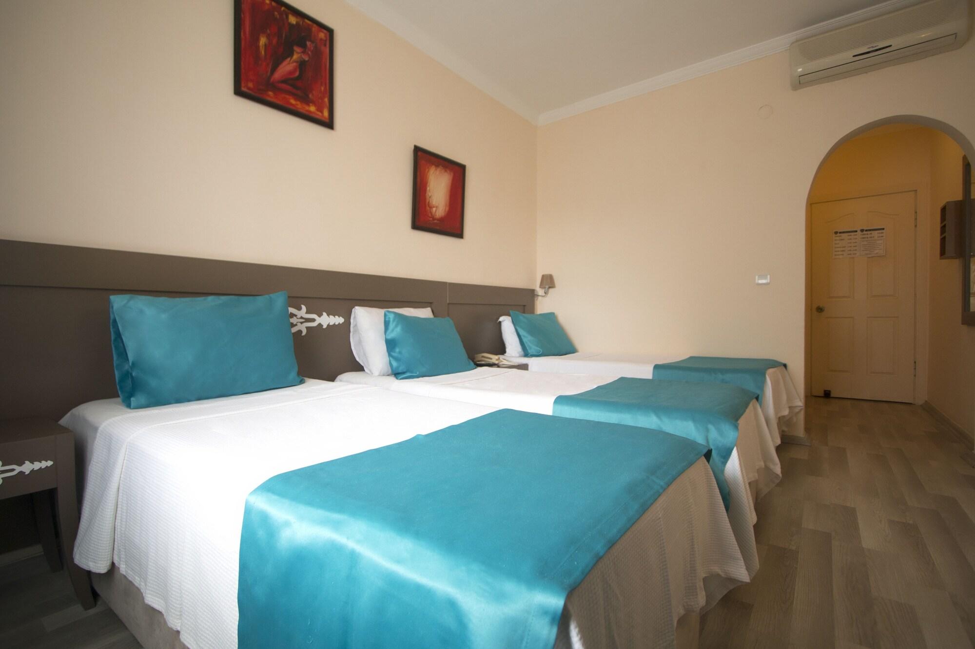 Sky Vela Hotel & Suites غومْبيت المظهر الخارجي الصورة