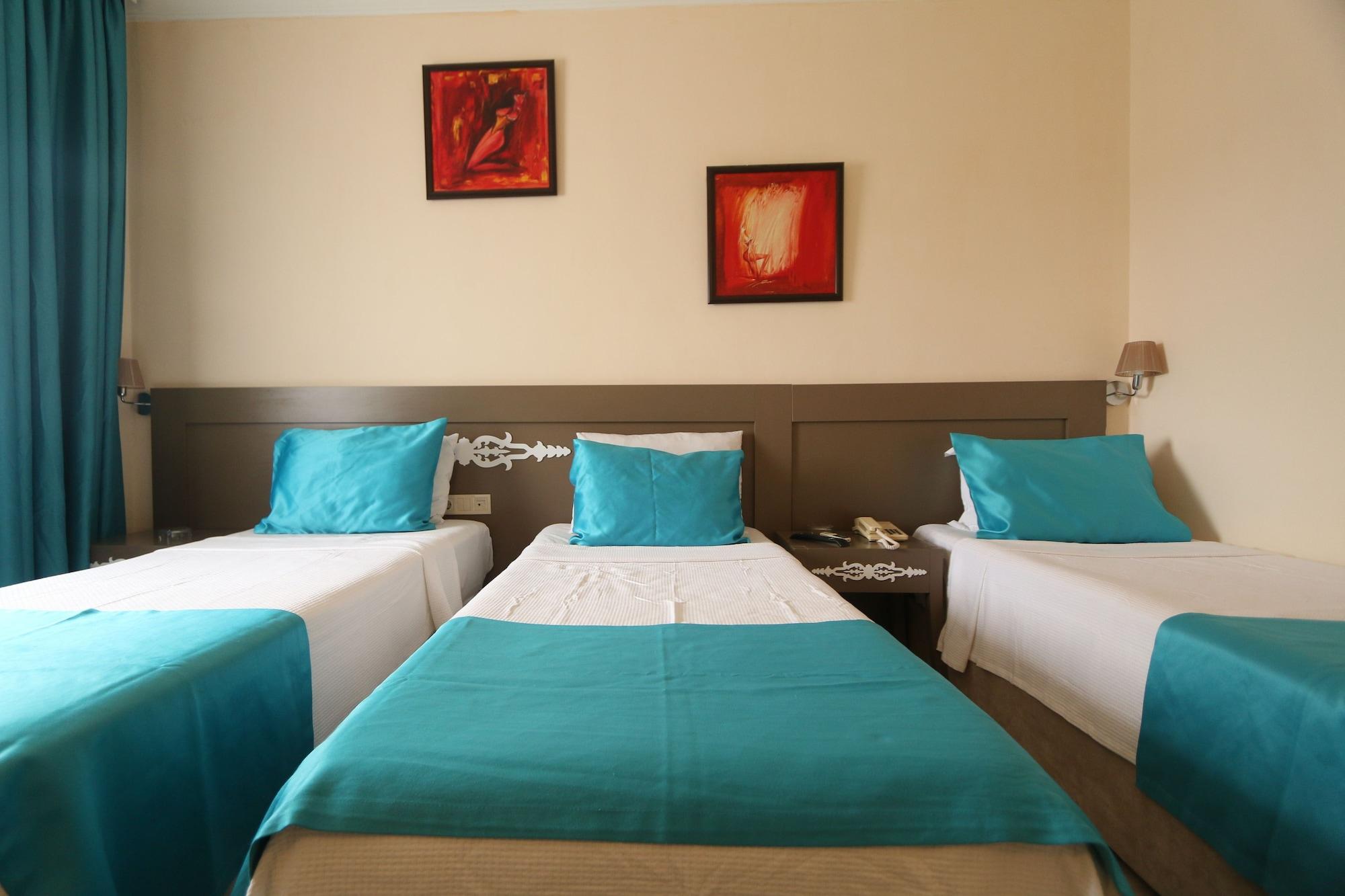 Sky Vela Hotel & Suites غومْبيت المظهر الخارجي الصورة
